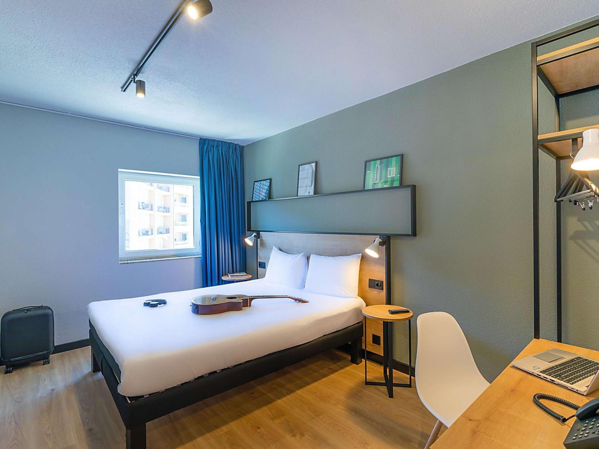 Hotel ibis Bragança Buitenkant foto