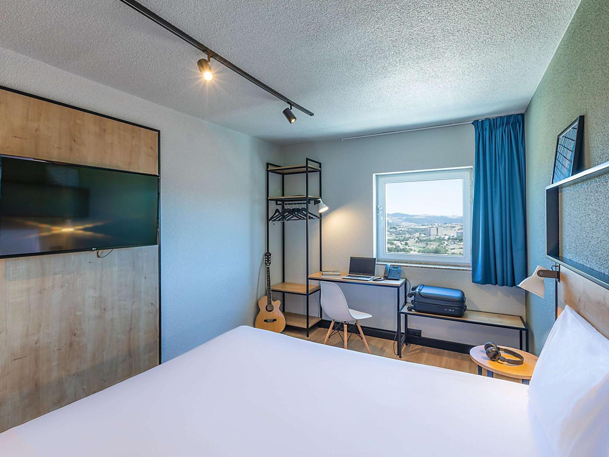 Hotel ibis Bragança Buitenkant foto